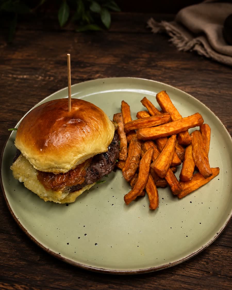 Hamburguesa Gaucha — Arrels del Foc, restaurant argentí a Martinet